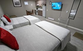 Riverside Motel